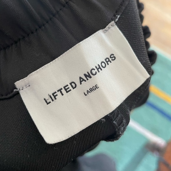 Lifted Anchors Joggers - Picture 3 of 4